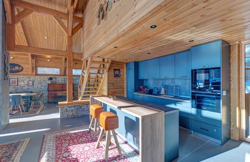 Razlog Ski Chalet | Chalet for up to 10 people with sauna nestled in the valley of 3 mountains
