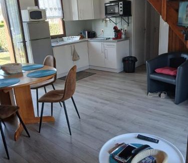 Merville-Franceville-Plage Ski Chalet | Chalet 5 personnes proche de la mer à Merville-Franceville-Plage