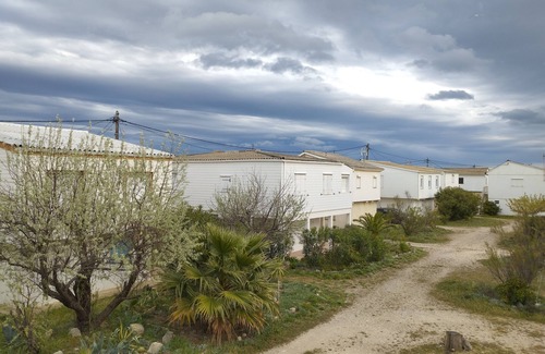 Gruissan Ski Chalet | CHALET - Gruissan plage, 200 m from the sea, calm and relaxing