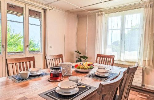 Niederried bei Interlaken Ski Chalet | Chalet Haus am See 4B by Interhome