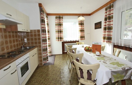 Aschau Im Zillertal Apartment | Chalet in Aschau near Ski Bus & Zillertal Slopes