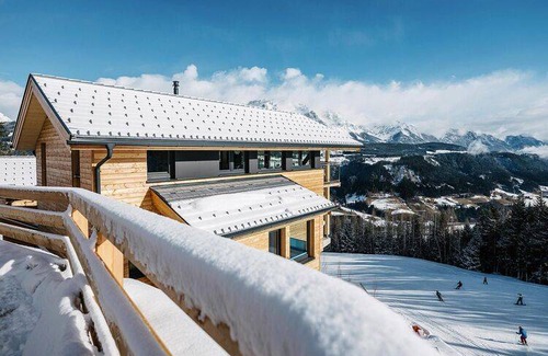 Pichl-Preunegg Ski Chalet | Chalet in Pichl im Ennstal at the ski lift