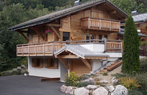 Les Gets Ski Chalet | Chalet JONQUILLE -
