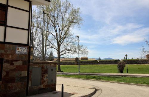 Jaca House | Chalet junto a la Ciudadela de Jaca