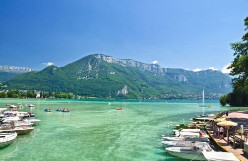 Bluffy Ski Chalet | Chalet L' ADRET