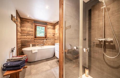 Samoens Ski Chalet | Chalet La Glière de l'Etelley