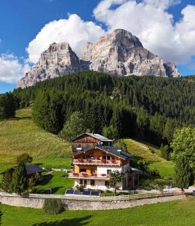 Coi Ski Chalet | Chalet M