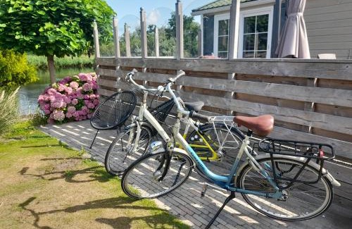 Makkum Other | Chalet Makkum C99B met prive gelegen tuin aan het water