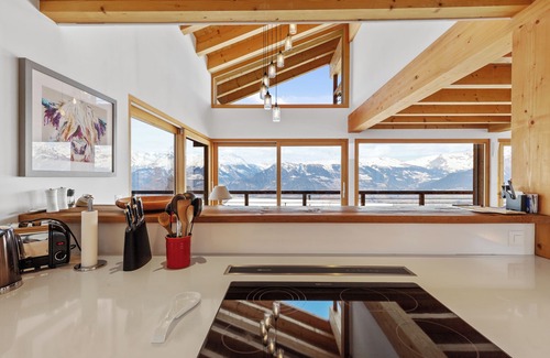 Veysonnaz Ski Chalet | Chalet Marmotte, just 50m from the Veysonnaz ski run