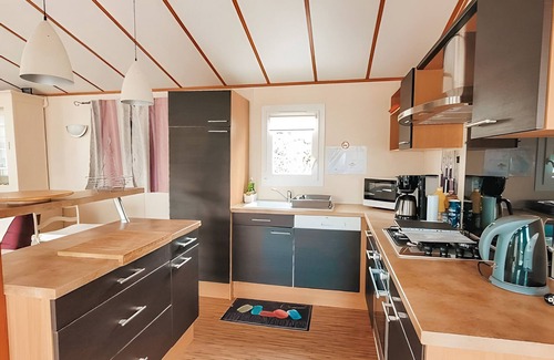 Caurel Ski Chalet | Chalet of Happiness by Lake Guerlédan