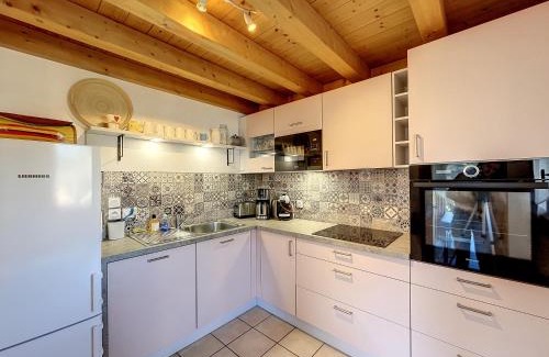 Les Gets Ski Chalet | Chalet Olympiades -8 pers - proche centre