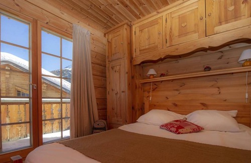 La Roche Ski Chalet | Chalet, parking, tv, ski locker, 70-80m², La Plagne