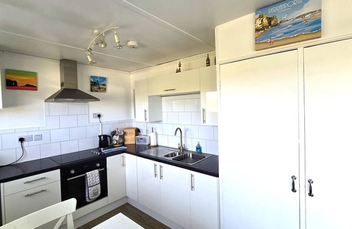 Perranporth Ski Chalet | Chalet Perran Sands, Haven Holiday Park