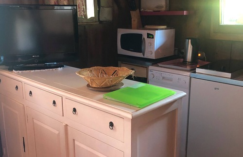 Samoens Ski Chalet | Chalet 'Petit De Charme' with Mountain View, Private Terrace and Wi-Fi