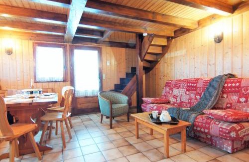Les Houches Ski Chalet | Chalet Pierre Blanche by Interhome