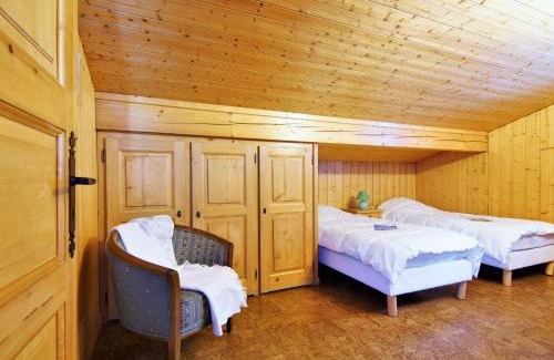 Les Houches Ski Chalet | Chalet Pierre Blanche by Interhome
