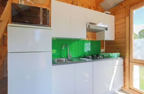 Plouegat-Moysan Ski Chalet | Chalet 'Pondok Indah' with Private Terrace, Private Garden and Wi-Fi