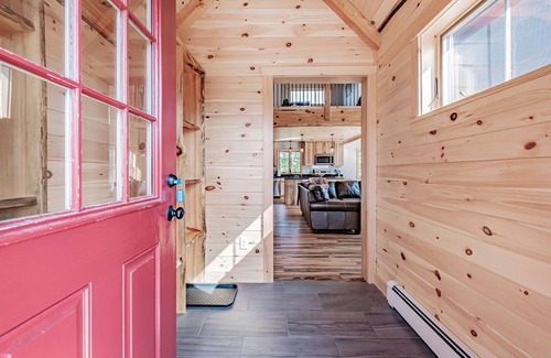 Bethel House | Chalet Quartz - Newly constructed Chalet close to downtown Bethel, short drive to Sunday River