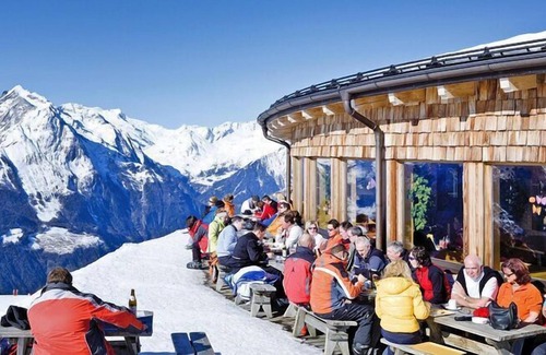 Kals am Grossglockner Ski Chalet | Chalet Resort in Kals am Großglockner with Relaxation Area