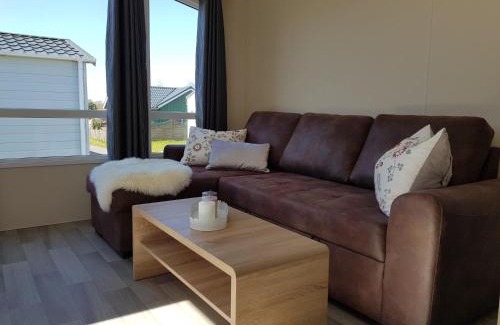 Midlum House | Chalet Silbermöwe am Kransburger See 548