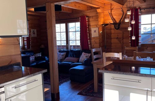 Bellentre Ski Chalet | Chalet sur piste avec ski aux pieds