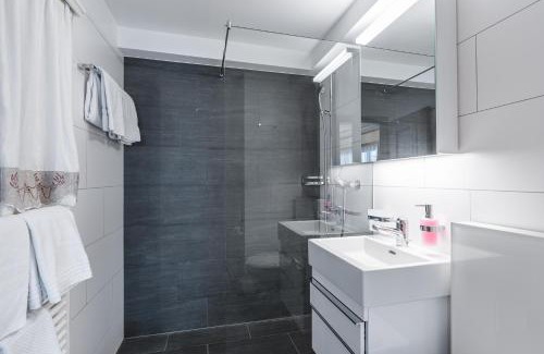Arosa Apartment | Chalet Sunna Höckli - Pistennah und Ruhig mit Panoramablick