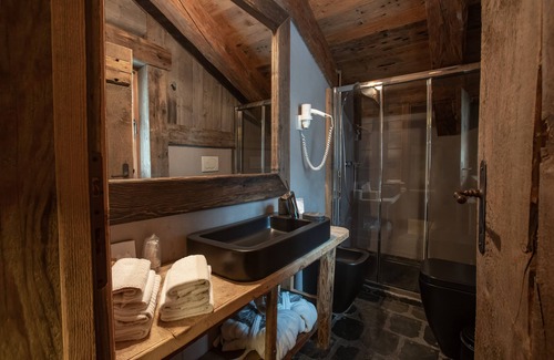 Courmayeur Hotel | Chalet Svizzero