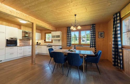Altaussee Ski Chalet | Chalet Tressenstein | Sauna | Kitchen | Parking