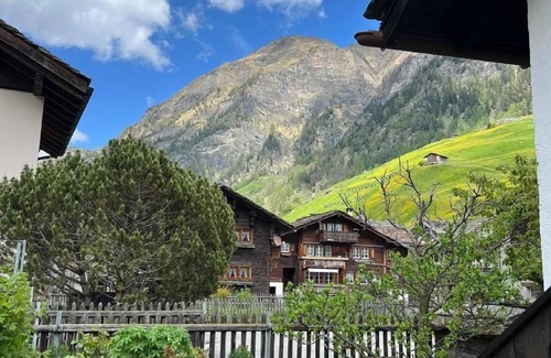 Vals Ski Chalet | Chalet Vals