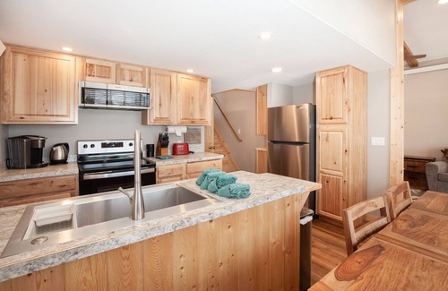 Breckenridge Ski Chalet | Chalet w 2nd Floor | Pool, Hot Tub