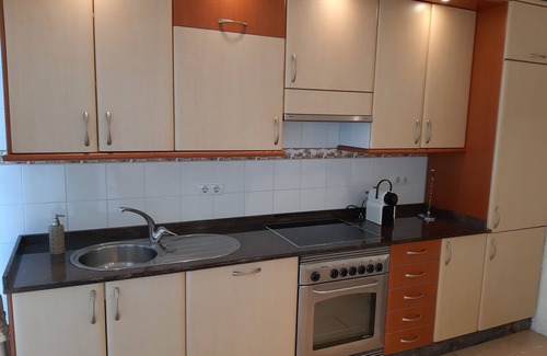 Sanxenxo House | CHALET, WIFI, GARDEN, TERRACE 500 METERS FROM SILGAR