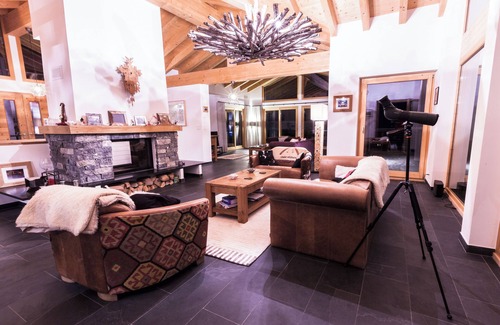 Nendaz Ski Chalet | Chalet Wildhorn, 2 steps from the Veysonnaz piste