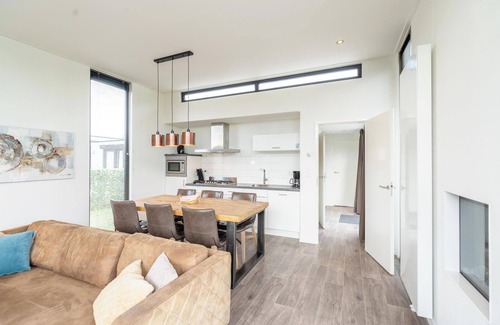 Breskens House | Chalet with 2 bedrooms and a terrace