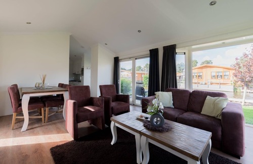West-Graftdijk House | Chalet with 3 bedrooms and a terrace