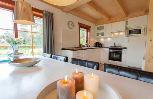 Langeberg House | Chalet with 6 bedrooms, 2 bathrooms and a sauna