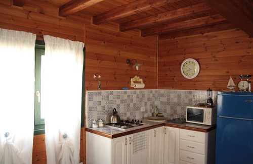 Piazza Armerina Ski Chalet | CHALET WITH GARDEN AND POOL