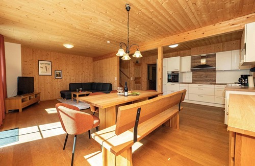 Altaussee Ski Chalet | Chalet Zinkenkogel | Sauna | Kitchen | Parking