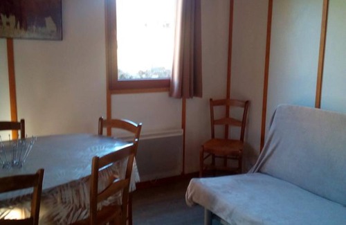 Bourgs-sur-Colagne Ski Chalet | CHALETS COLAGNE 6 persons