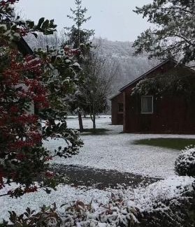 Bourgs-sur-Colagne Resort | Chalets de la Colagne