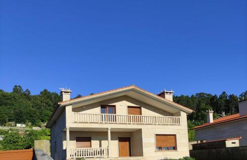 Meis House | Chalets Tito Gómez Meis