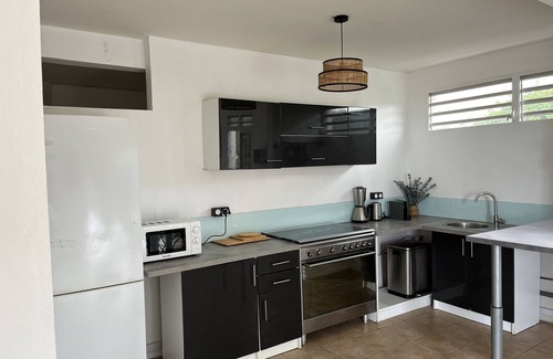 Fort-de-France Apartment | Chaleureux bas de Villa vue mer
