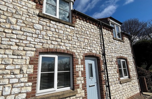 Flamborough Cottage | Chalk Cottage at Flamborough, Yorkshire Coast, Four Star Accomodation. Sleeps 5