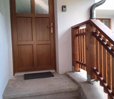 Jemnice House | Chalupa Na Polní