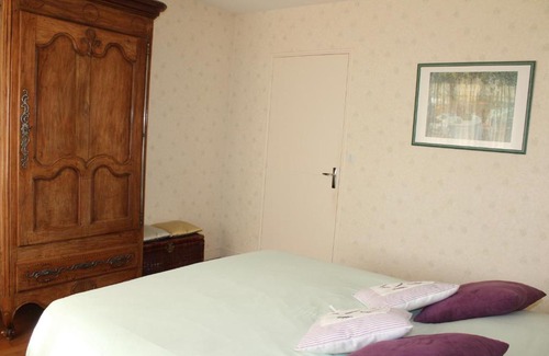 Saint-Porchaire House | Chambre au bruand