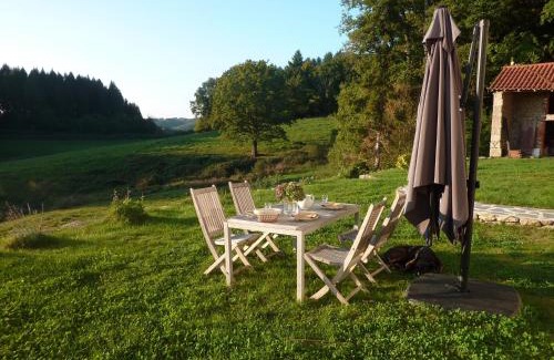 Nedde House | Chambre d'hôtes Chalendeix