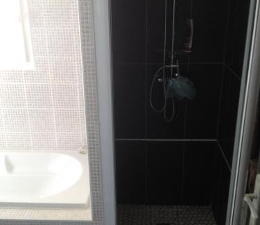 Cournon-dʼAuvergne House | Chambre d'hôtes l'Amaryllis