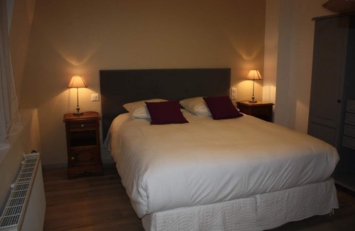 Peronne Bed & Breakfast | Chambre d'hôtes - Noir Lion