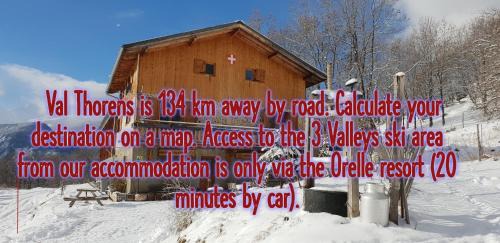 Saint-Michel-de-Maurienne Bed & Breakfast | Chambre d'hôtes à la Chèvrerie de Saint Michel