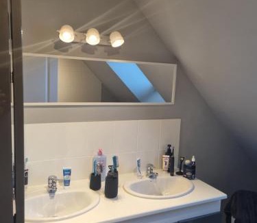 Lassy House | Chambre lit double