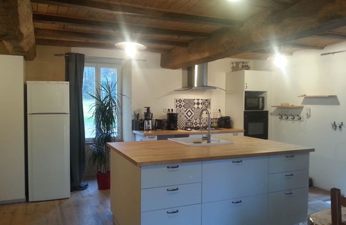 Mareuil-Sur-Lay-Dissais Bed & Breakfast | Chambres d'Hotes la Source